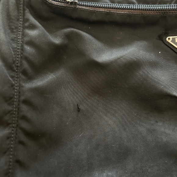 Prada bag authentic - Picture 2 of 3